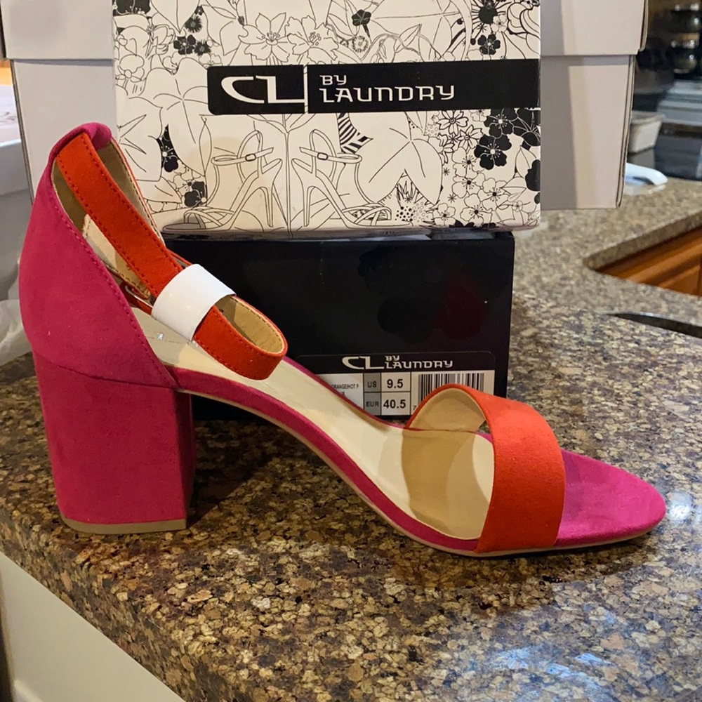 Laundry by CL Strappy Sandal